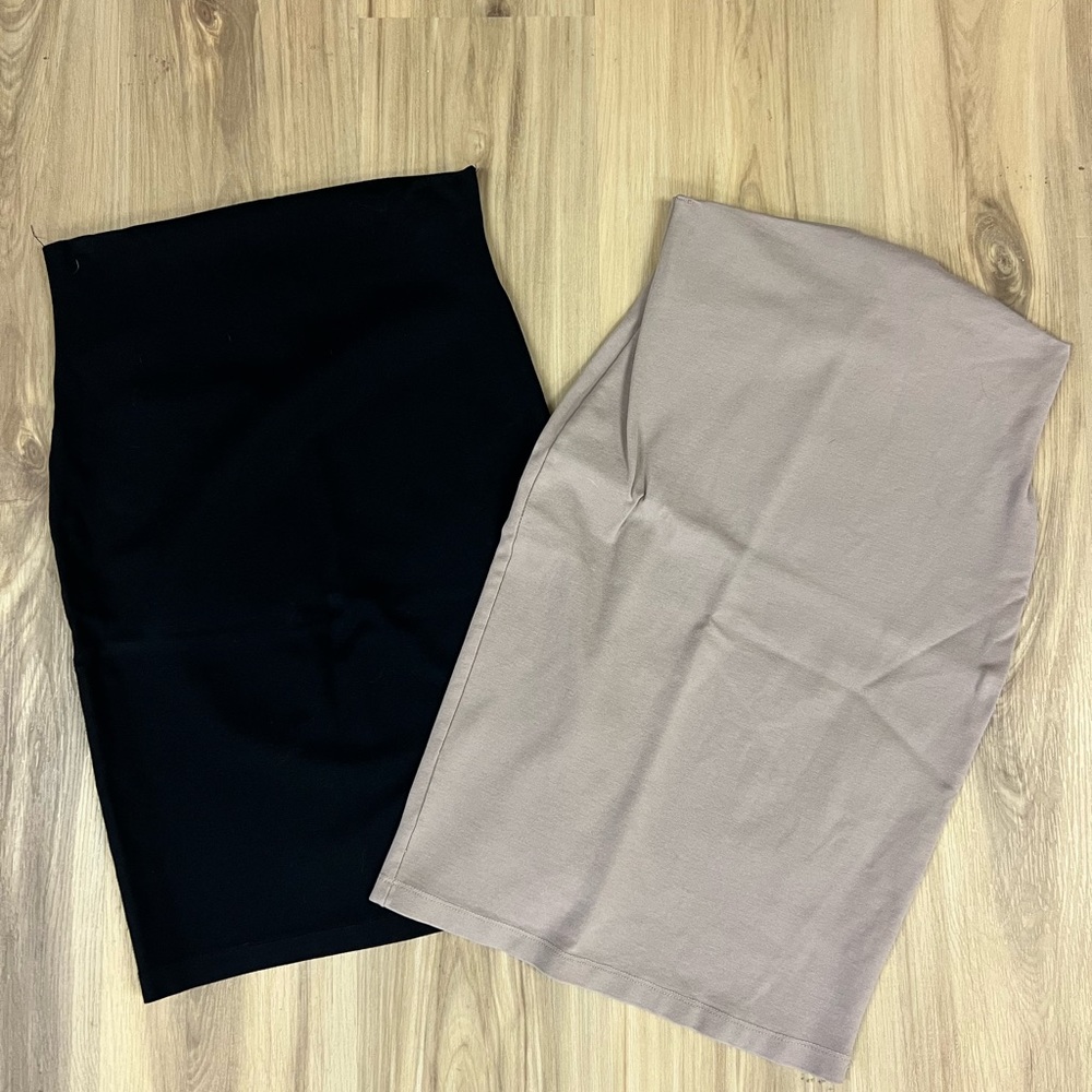 Stretchy pencil skirts